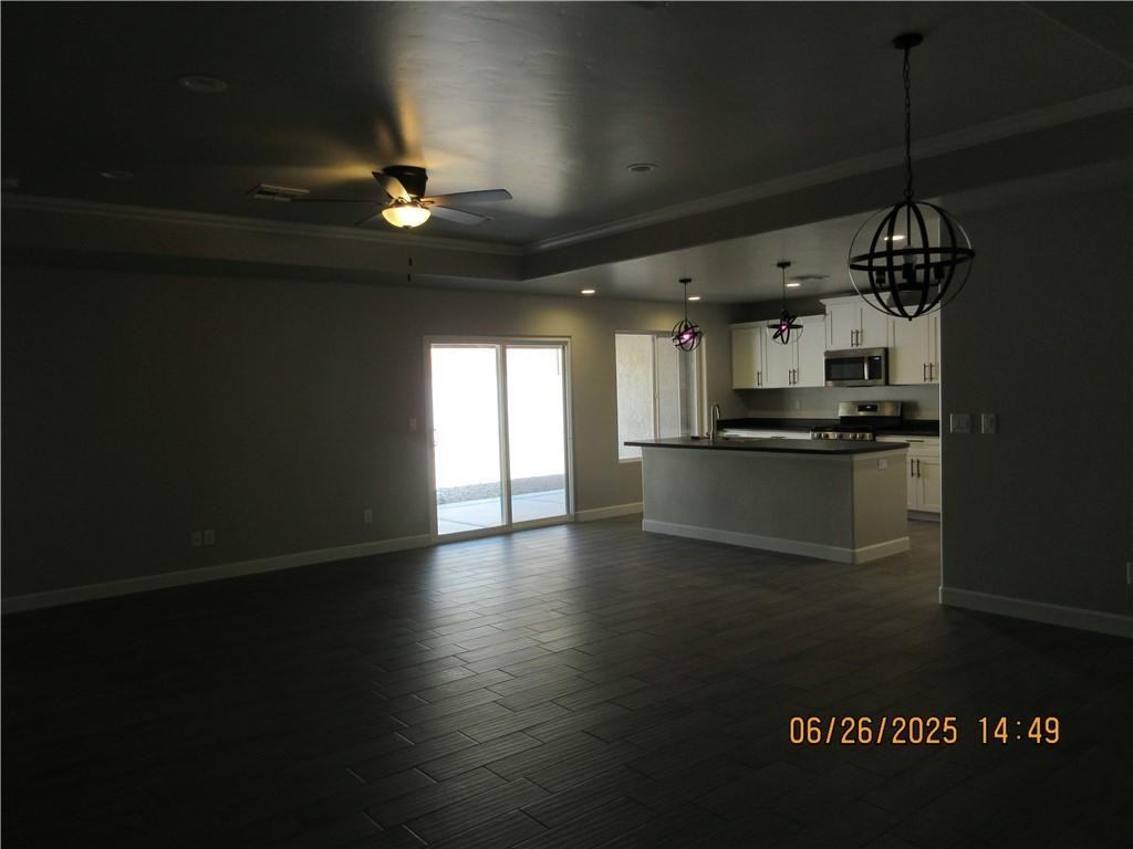 3042 Mallory Loop - Photo 2 of 12