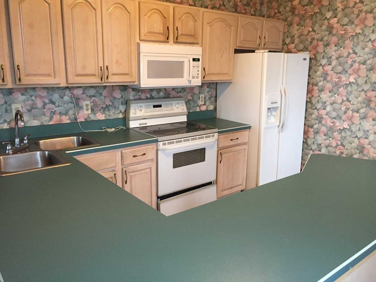 2084 Long Level Rd - Photo 2 of 22