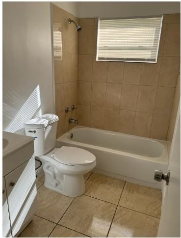 3254 Nwst - Photo 2 of 9