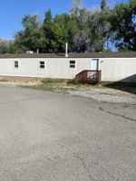 featured image of 226 1/2 E 9th St