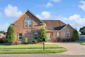 featured image of 737 Starpoint Dr