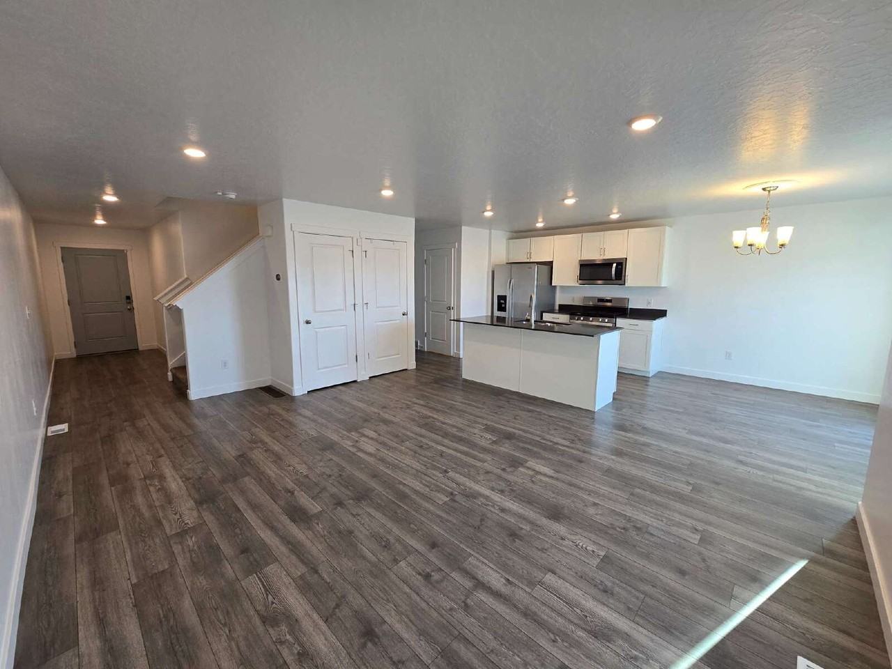 1188 E Pilot St - Photo 2 of 25