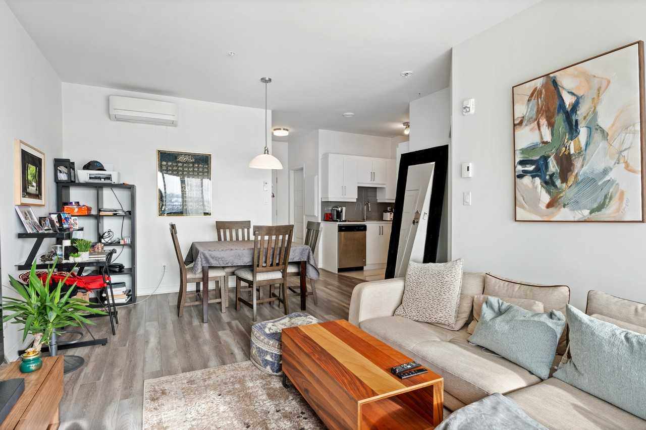 9185 Rue Lennon - Photo 2 of 10