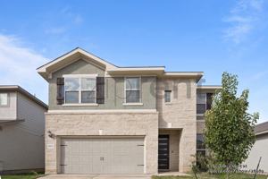 featured image of 6611 Gentry Farm