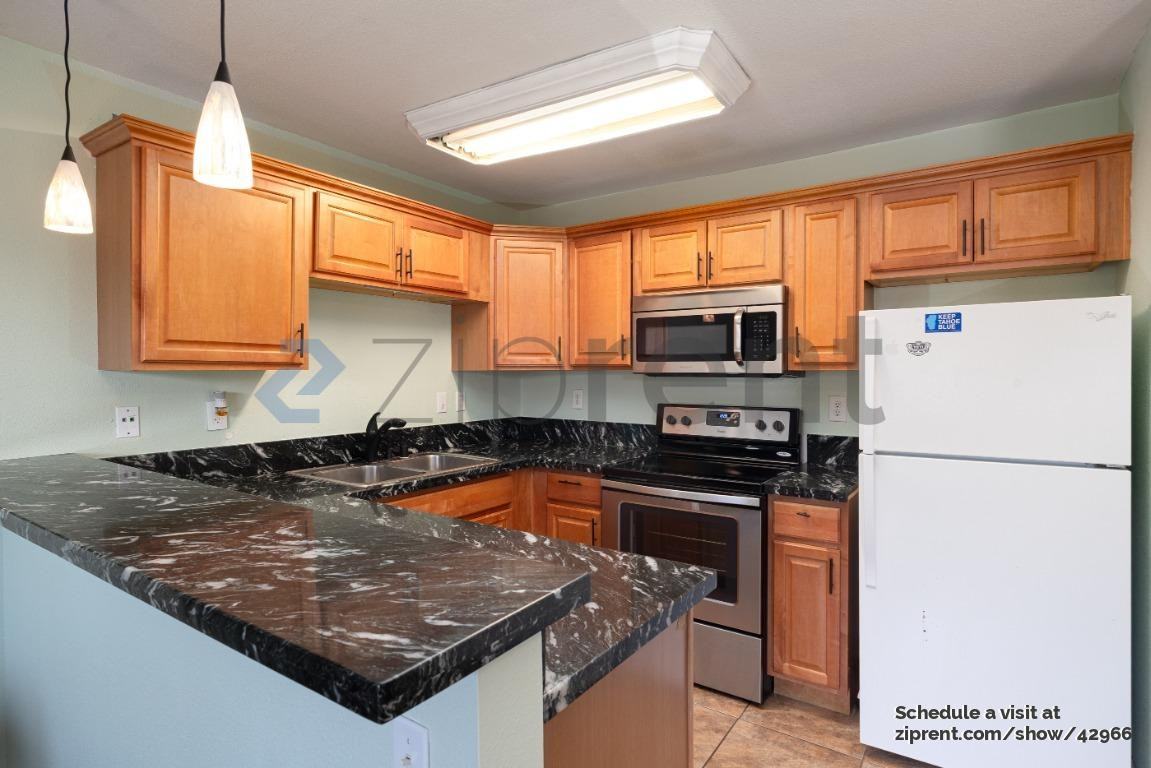 221 Westlake Dr #3 - Photo 5 of 18