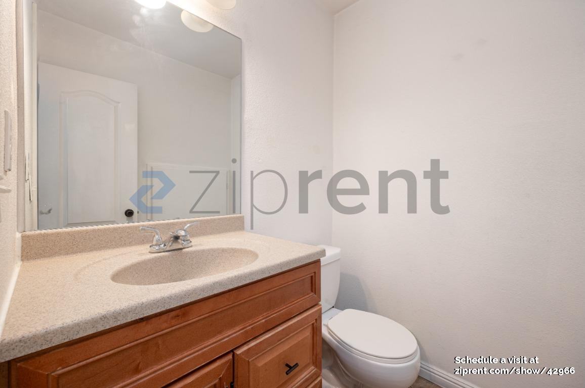 221 Westlake Dr #3 - Photo 7 of 18