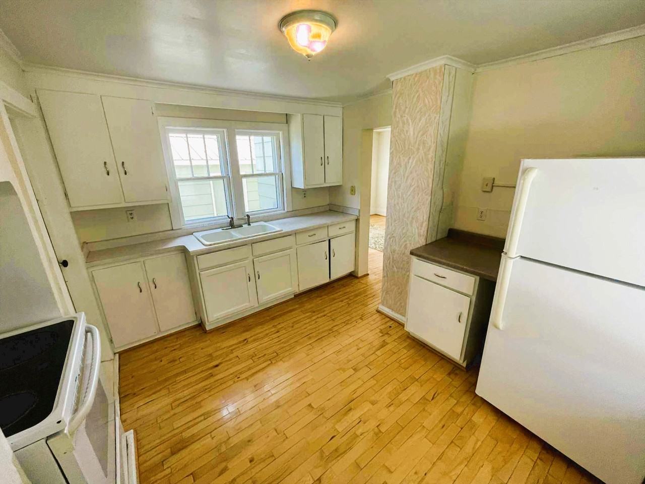 42212 N Hancock St #NA - Photo 2 of 17