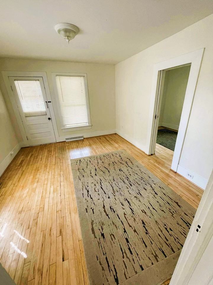 42212 N Hancock St #NA - Photo 3 of 17