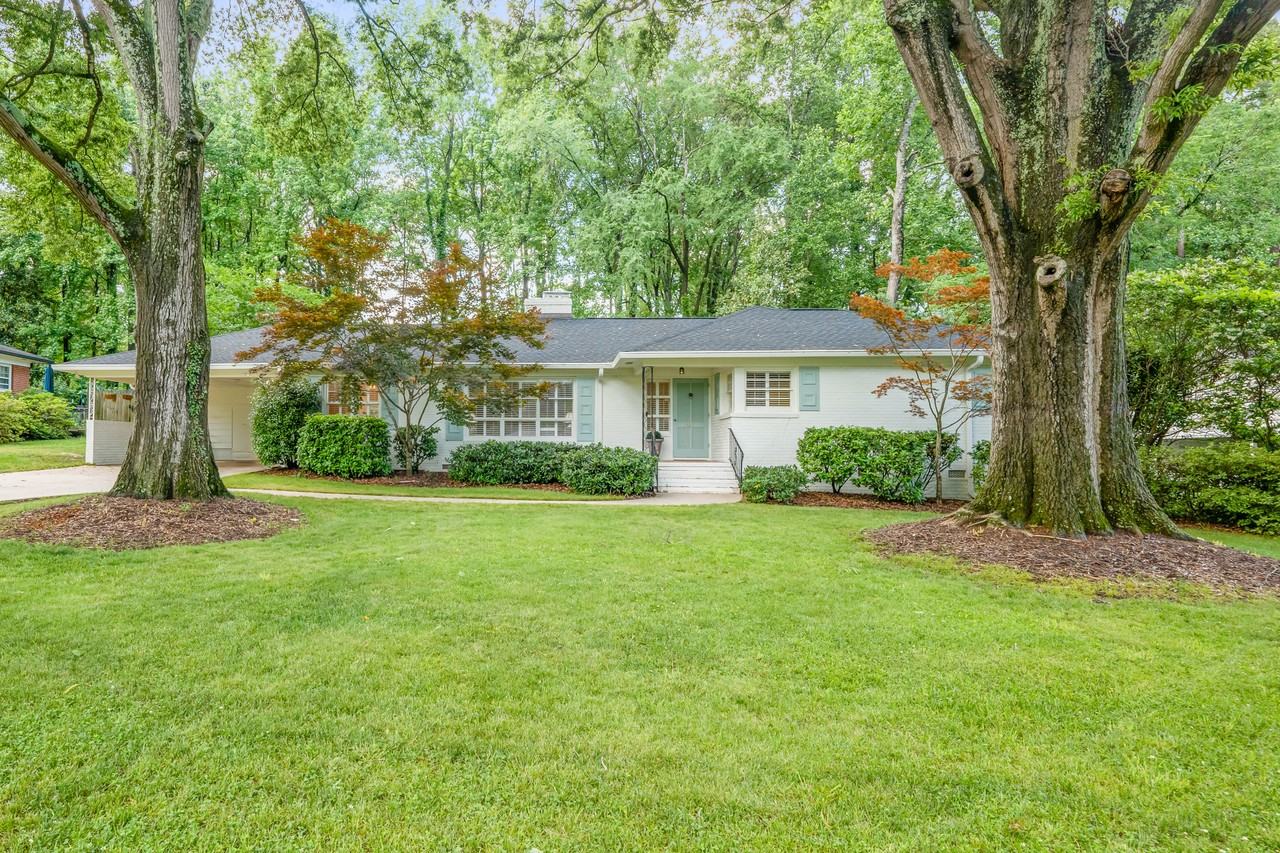 5162 Lincrest Pl #NA - Photo 2 of 40