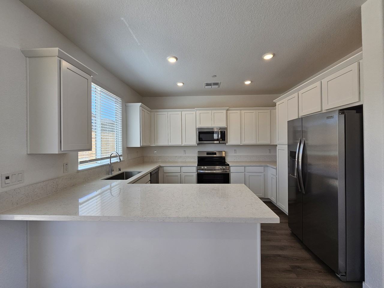 3569 Vestland Way #NA - Photo 4 of 27