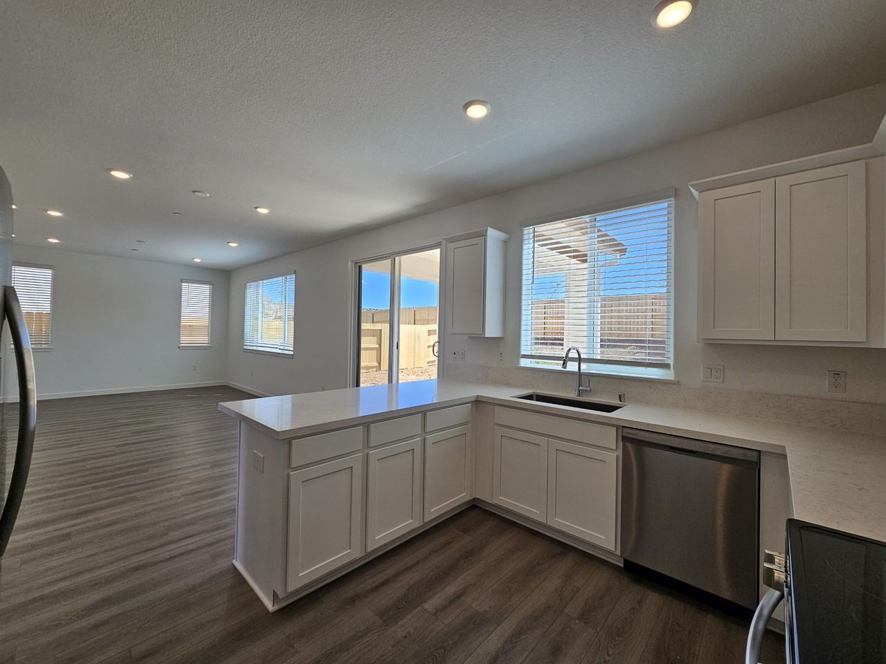 3569 Vestland Way #NA - Photo 5 of 27