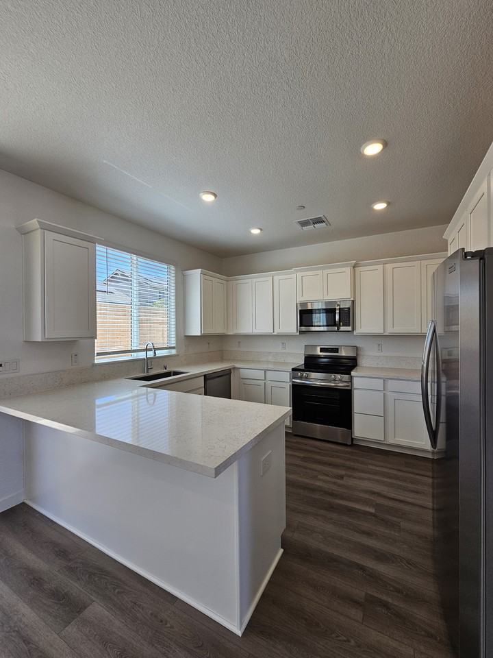 3569 Vestland Way #NA - Photo 6 of 27