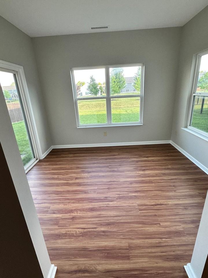665 Wendover Ave #NA - Photo 6 of 10