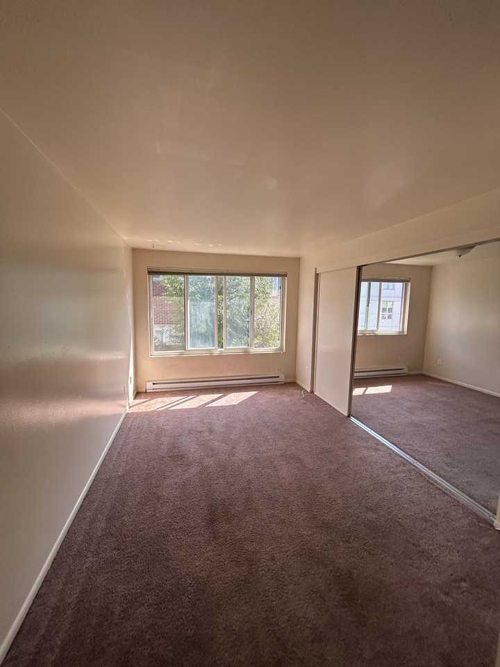 Norman Arms Apartments - Photo 4 of 36