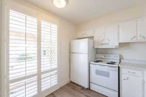 featured image of 13001 N 113th Ave #5