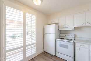 13001 N 113th Ave #5 - Photo 1 of 1