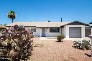3526 W Seldon Ln - Photo 1 of 1