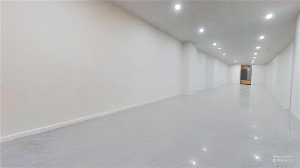 954 3rd Ave - Photo 3 of 8