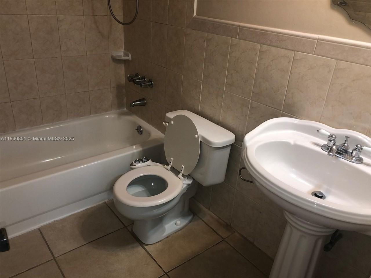 8006 Sw 149th Ave #D401 - Photo 7 of 23