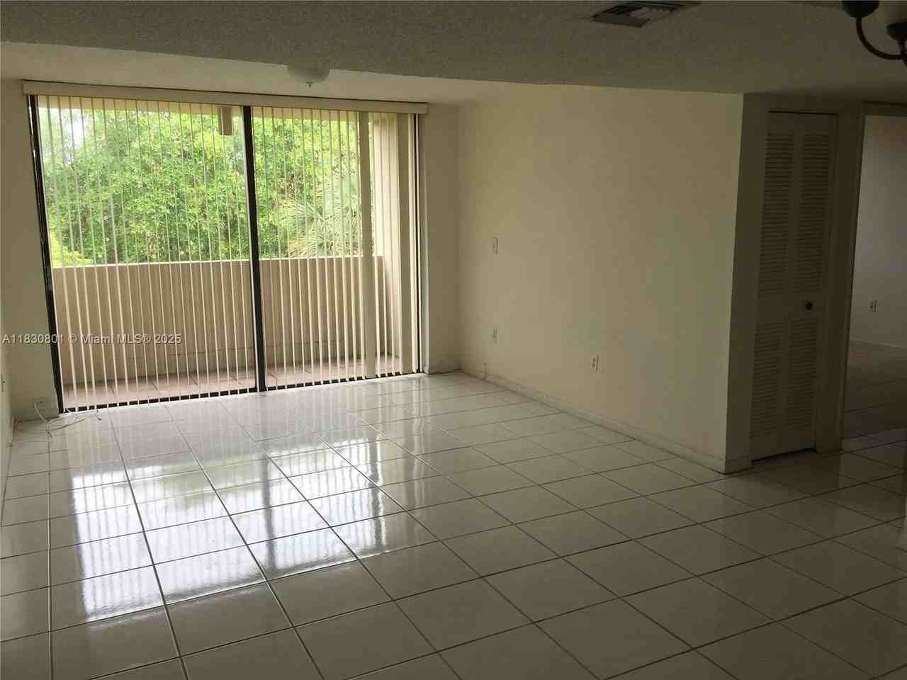 8006 Sw 149th Ave #D401 - Photo 6 of 23