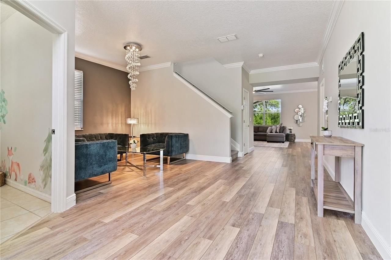 701 Kettering Rd - Photo 4 of 41