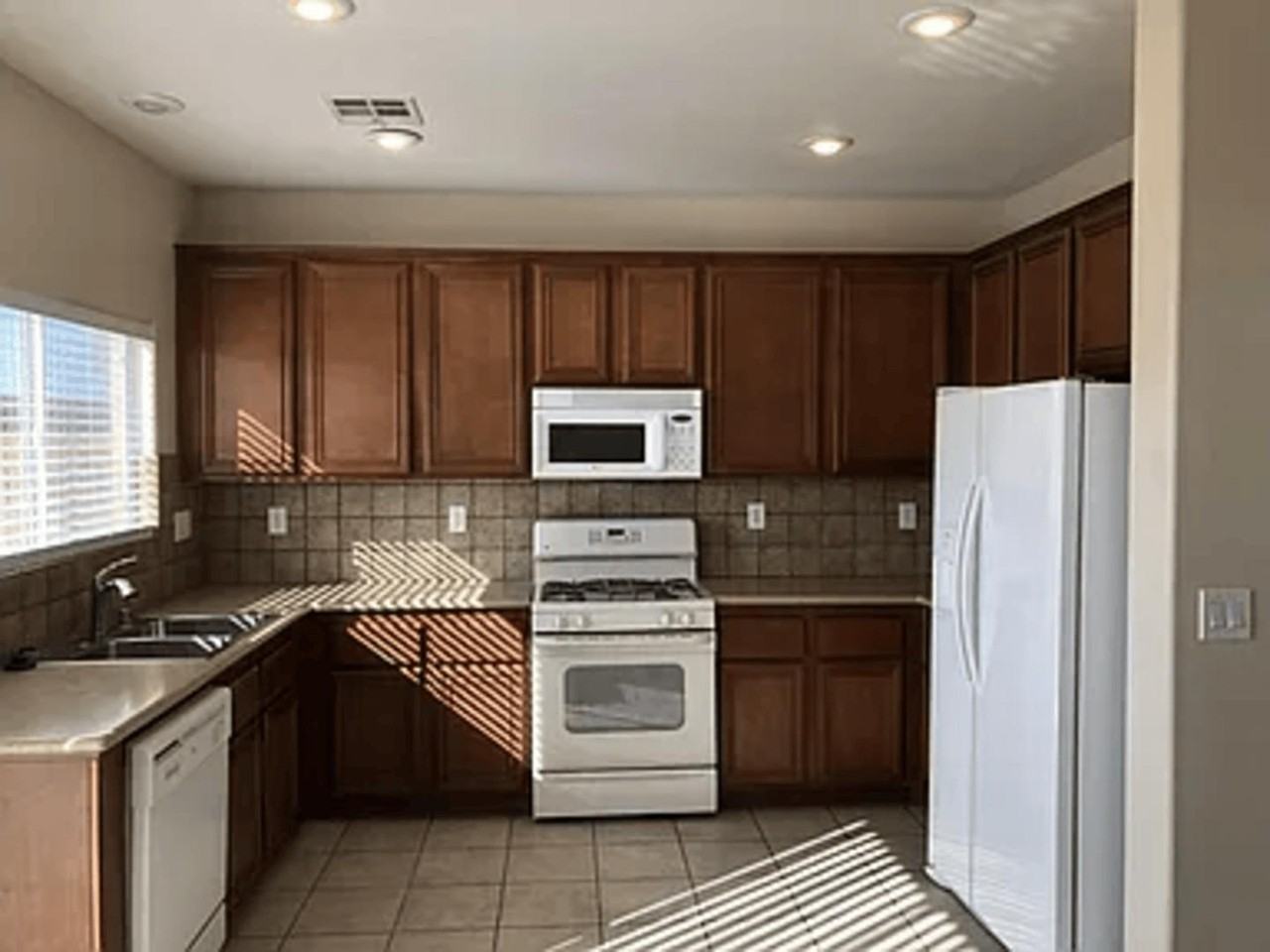 Buteo Ln - Photo 3 of 13