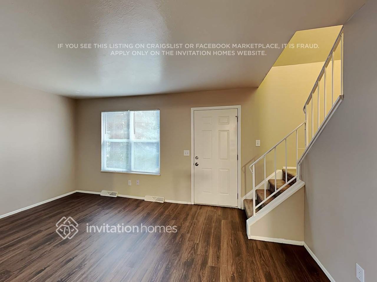14995 E Stanford Dr - Photo 5 of 19