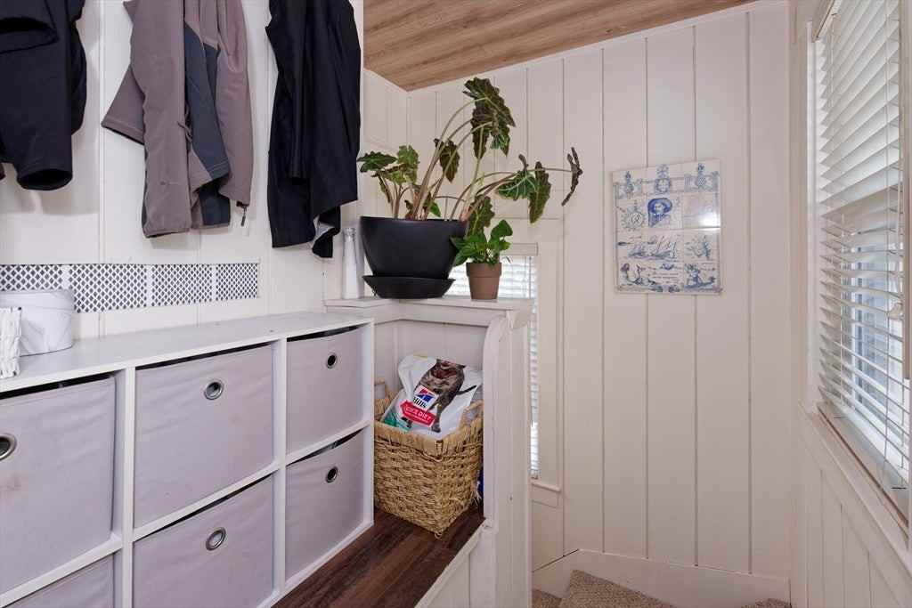 54 W Main St - Photo 7 of 41