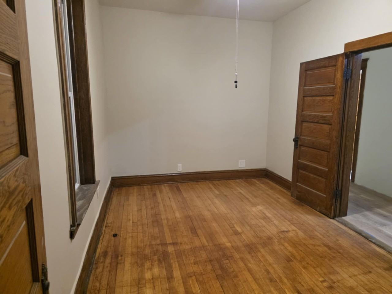 3235 W Cortez St - Photo 2 of 8