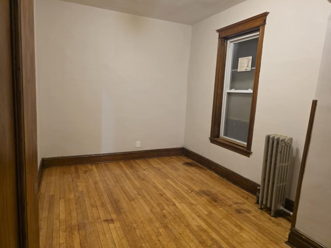 3235 W Cortez St - Photo 3 of 8