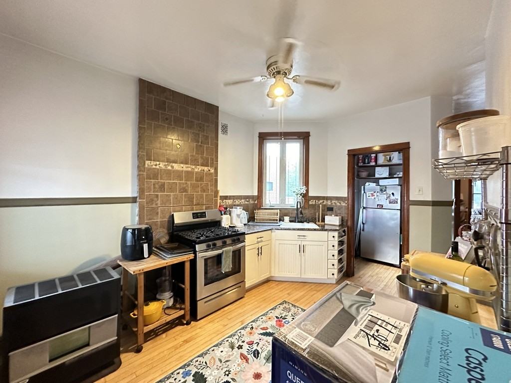 3242 S Racine Ave #5 - Photo 2 of 20