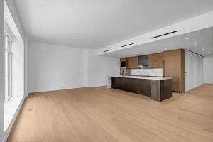 featured image of W 22nd St #4DE