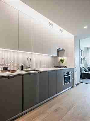 W 28th St #N18A - Photo 3 of 16