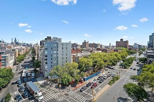 Chrystie St #332 - Photo 6 of 12