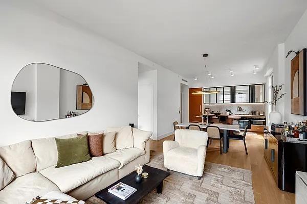 Charlton St #8A - Photo 3 of 20