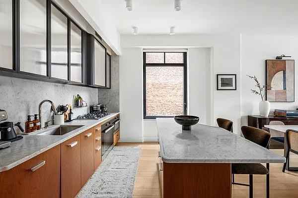 Charlton St #8A - Photo 4 of 20