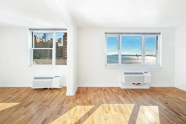 S End Ave #8E - Photo 7 of 20