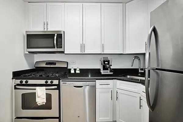 S End Ave #27C - Photo 4 of 15