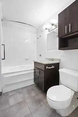 W 24th St #15A - Photo 4 of 5