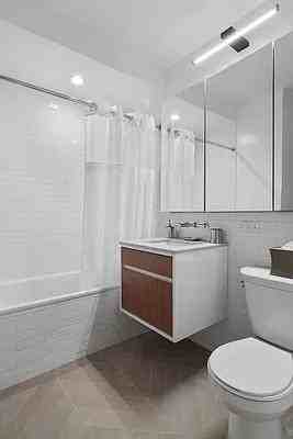 W 24th St #9L - Photo 6 of 20