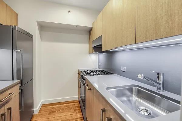 W 15th St #629 - Photo 6 of 20