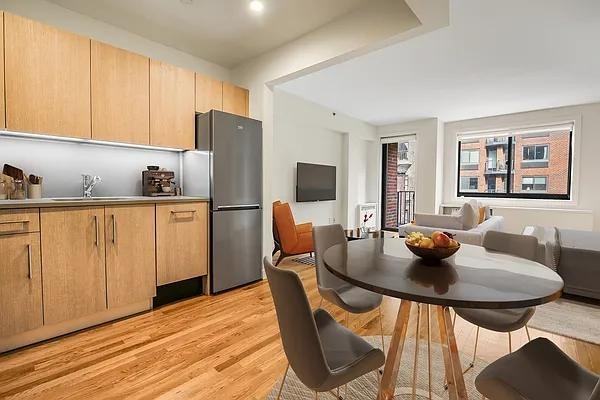 W 15th St #603 - Photo 2 of 20