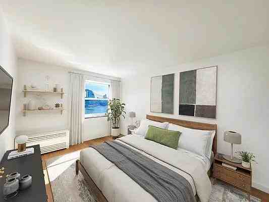 South St #4E - Photo 2 of 17