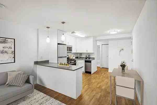 S End Ave #28A - Photo 3 of 17