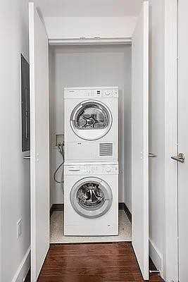 W 21st St #0305 - Photo 6 of 17