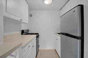 featured image of E 22nd St #6O