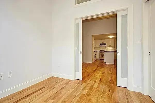 E 22nd St #02R - Photo 5 of 18