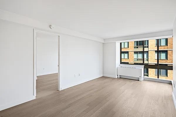 W 15th St #11A - Photo 7 of 20