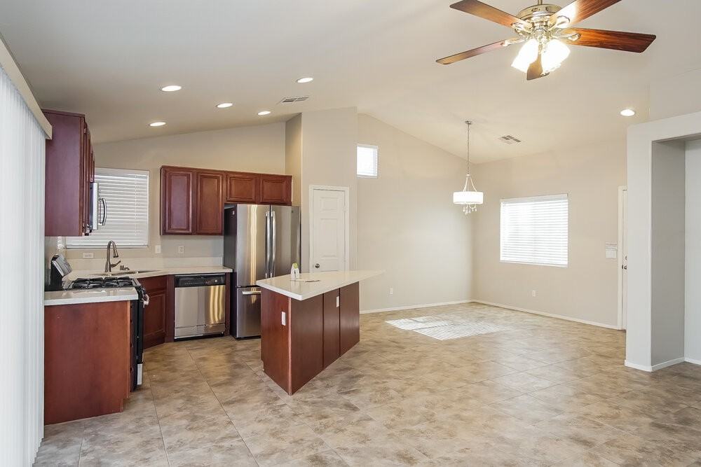 2602 Tropical Sands Ave - Photo 2 of 15