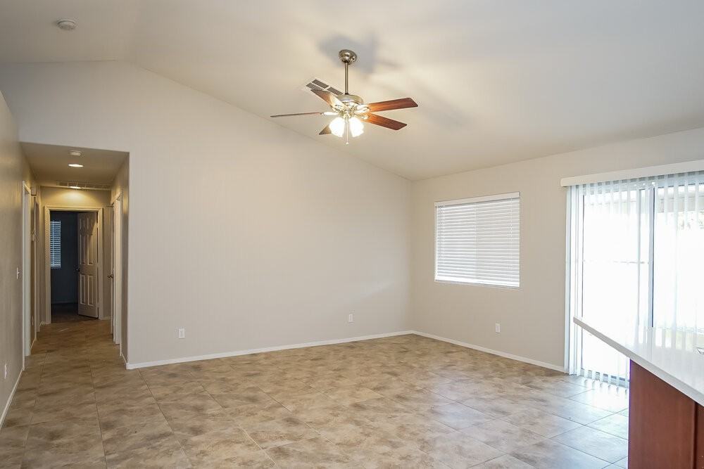 2602 Tropical Sands Ave - Photo 5 of 15